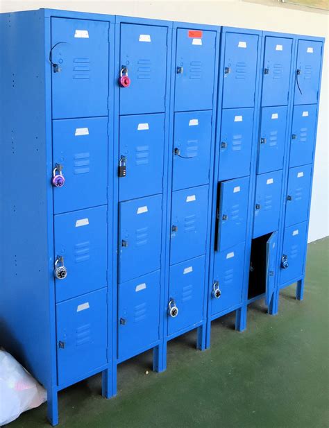 small metal storage lockers